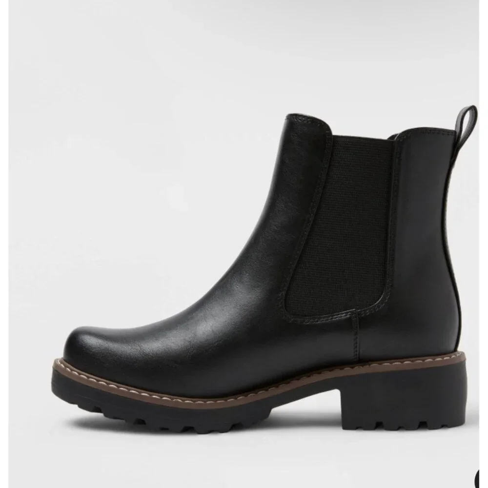 Universal Thread Women’s Celina Boots with Memory Foam size 11 NWT